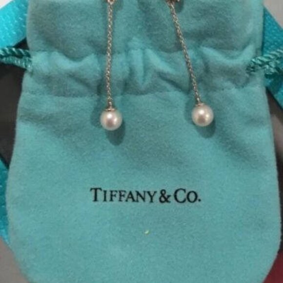 Rare, Authentic Tiffany & Co. Ziegfeld Collection Sterling Silver Pearl Earrings - Picture 2 of 4